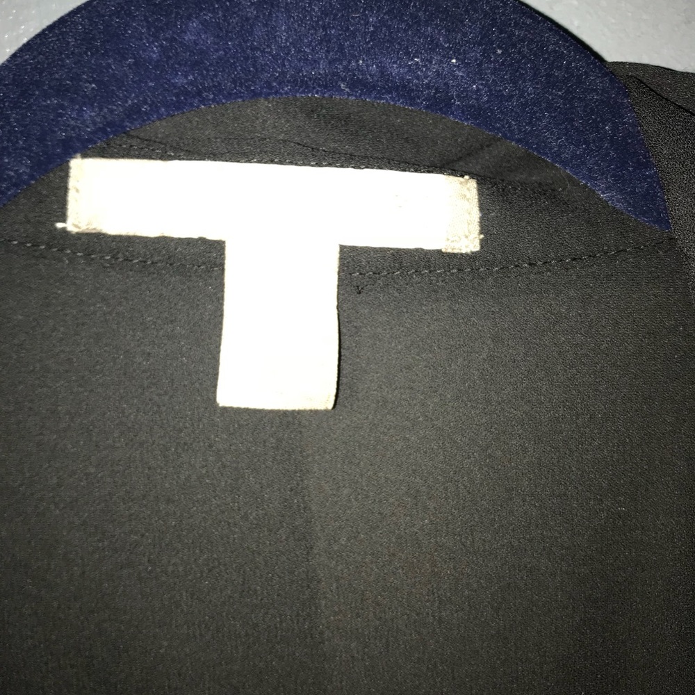 Top - Picture 4 of 4